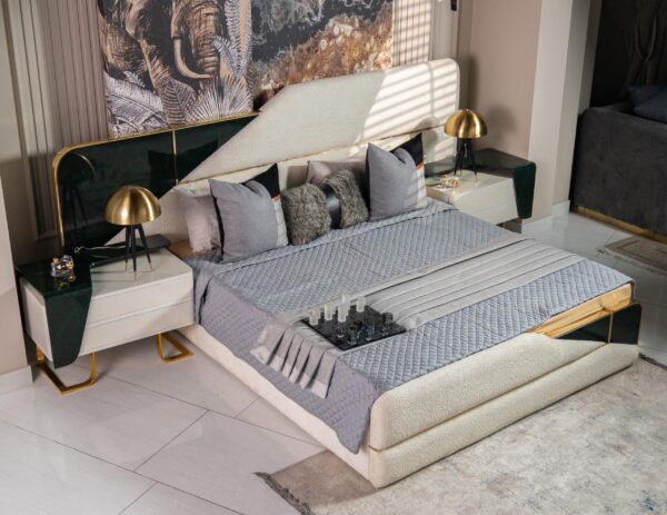 The Svelte Bed Set - Image 3