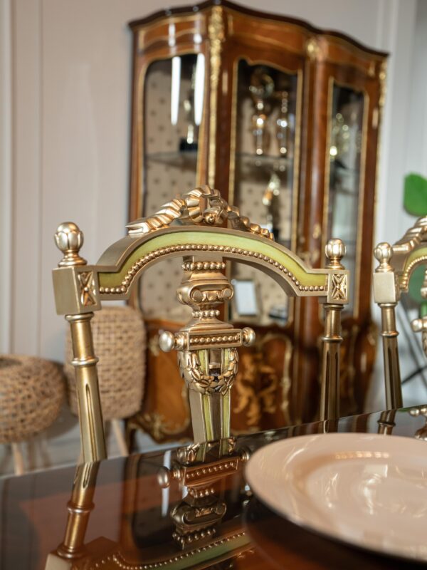 Majestic Royale Dining Ensemble - Image 2