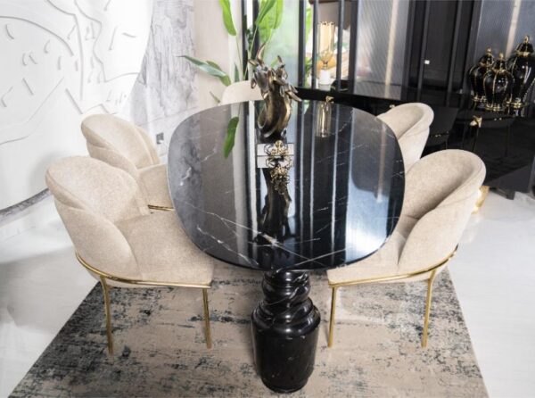 Obsidian Crest Dining table Set