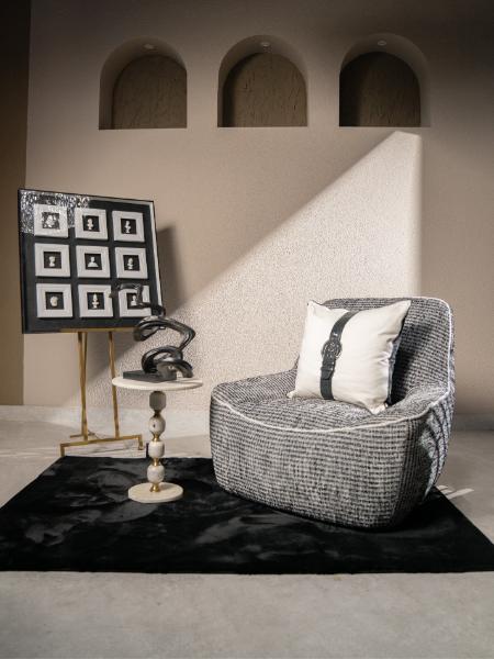 Velour Noir Lounge Seat - Image 2